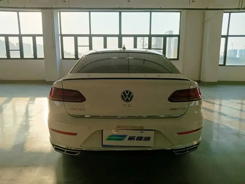 Volkswagen CC — фото 2