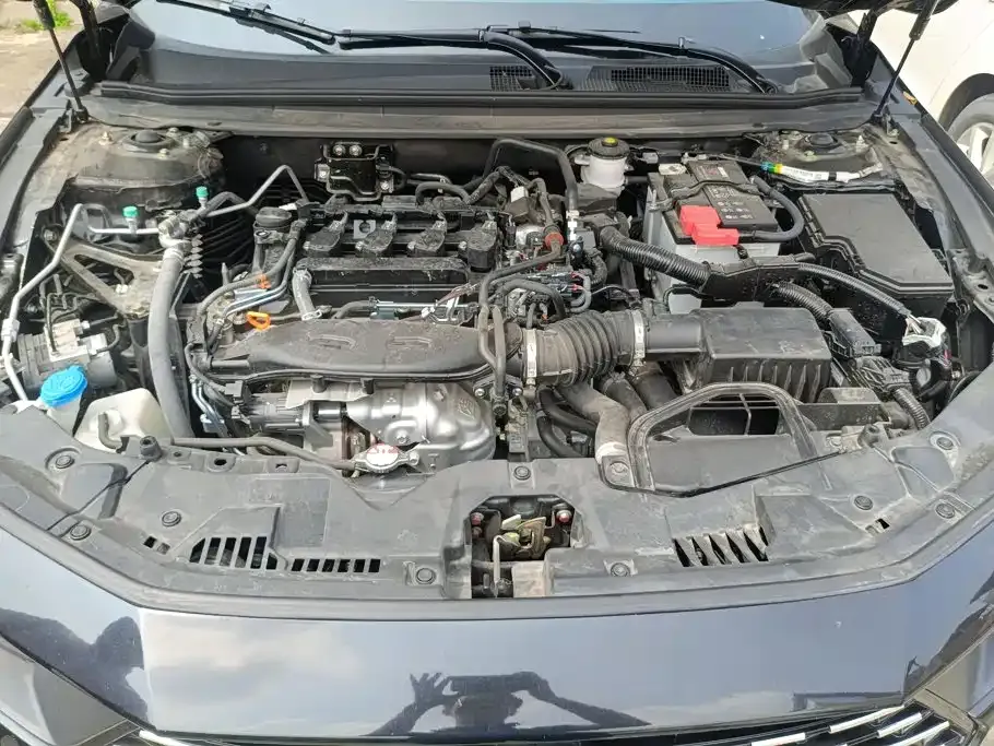Honda Accord — фото 6