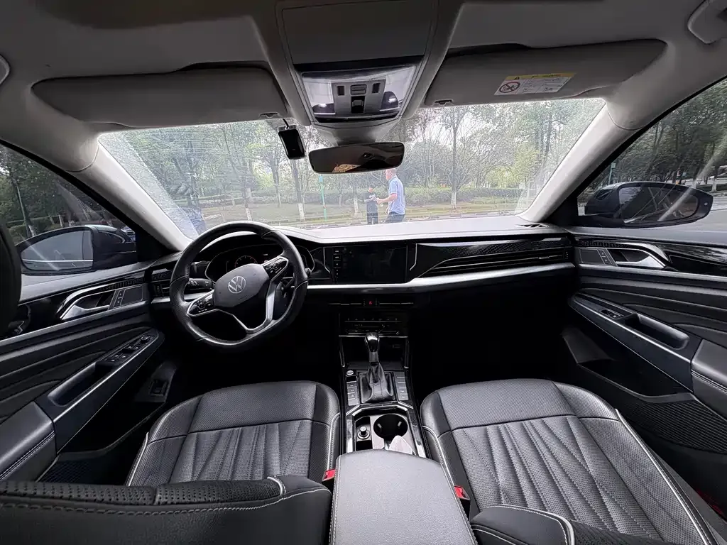 Volkswagen Passat — фото 2