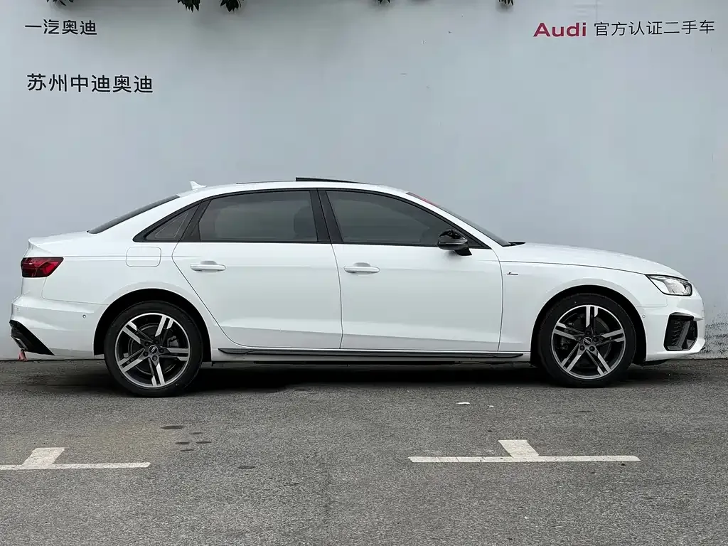 Audi A4L — фото 4