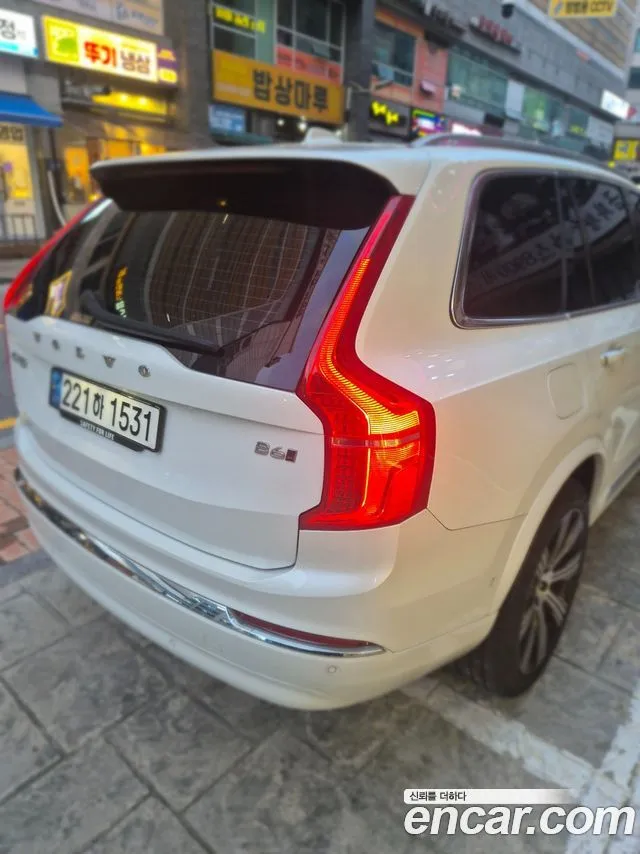 Volvo XC90 — фото 4