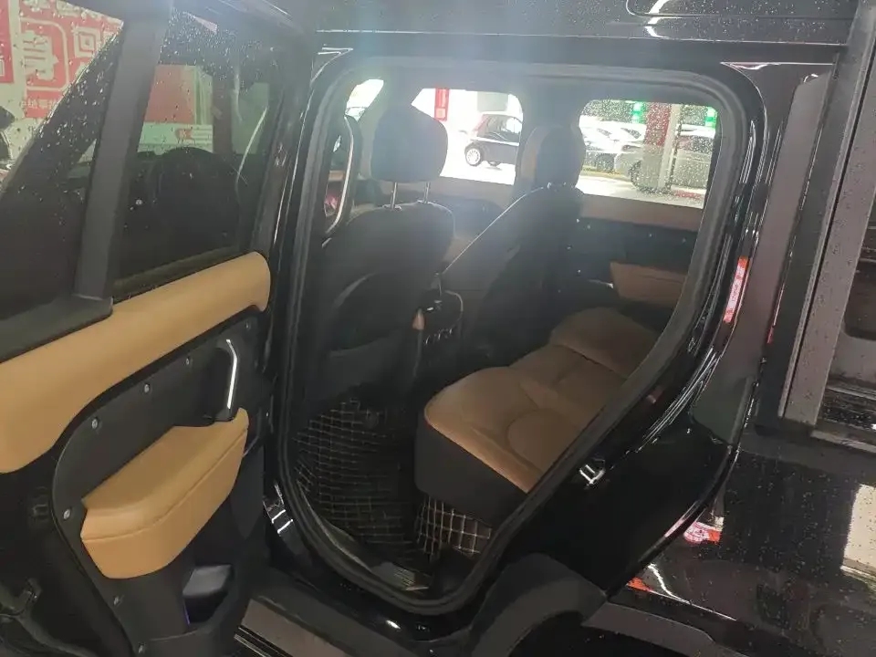 Land Rover Defender — фото 3
