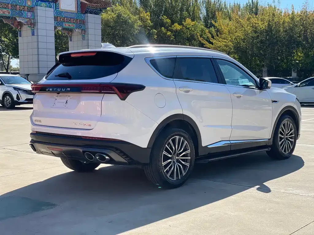 Jetour X70 PLUS — фото 10