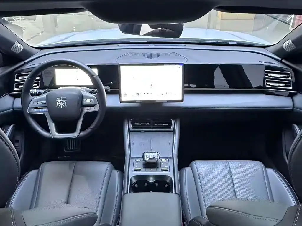 BYD Qin L — фото 10