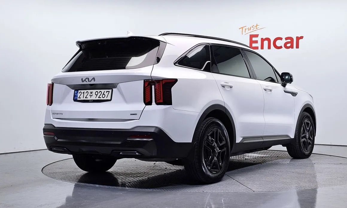 Kia Sorento — фото 4