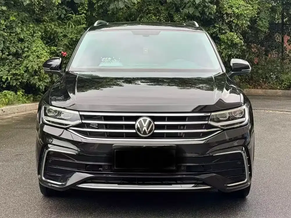 Volkswagen Tiguan L — фото 6