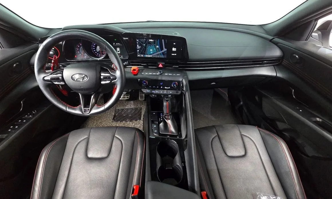 Hyundai AVANTE — фото 7