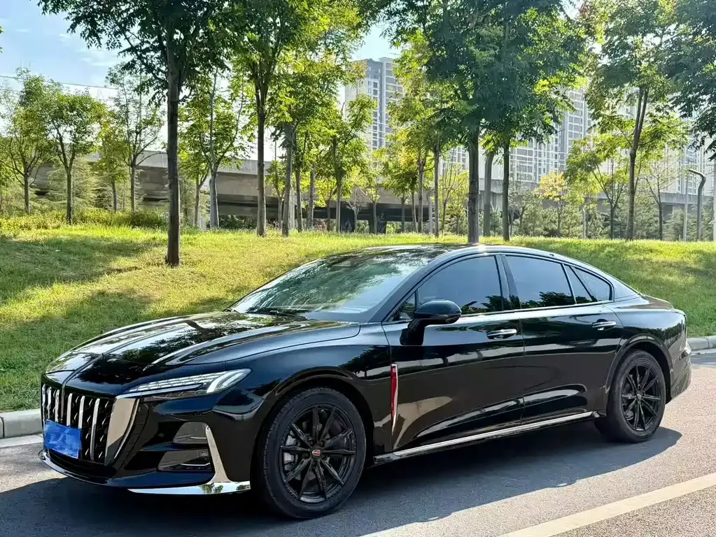 Hongqi H6 — фото 1