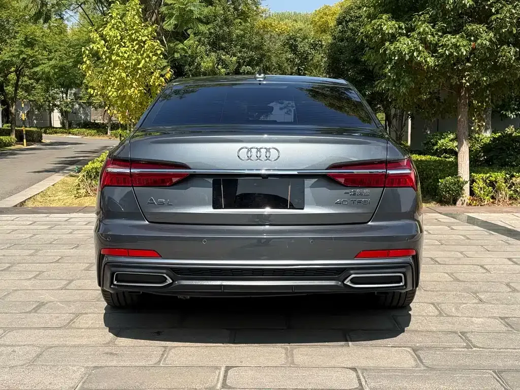 Audi A6L — фото 10