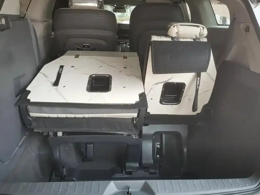 Toyota Granvia — фото 7