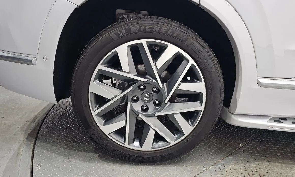 Hyundai Santafe — фото 9