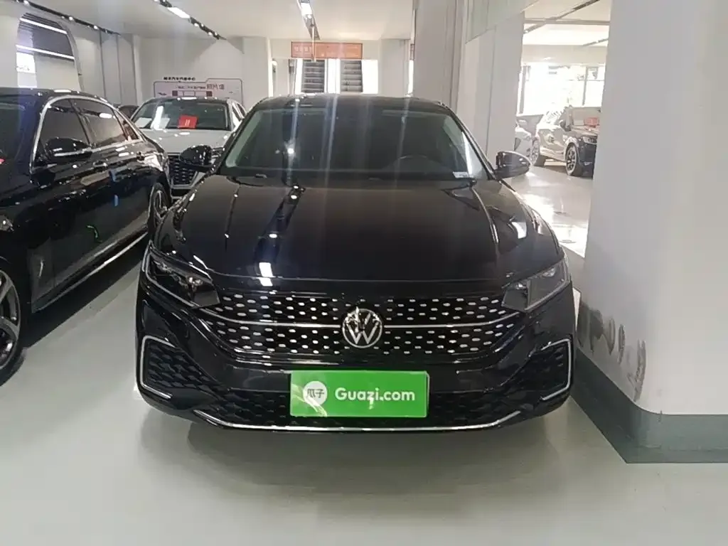Volkswagen Passat — фото 7