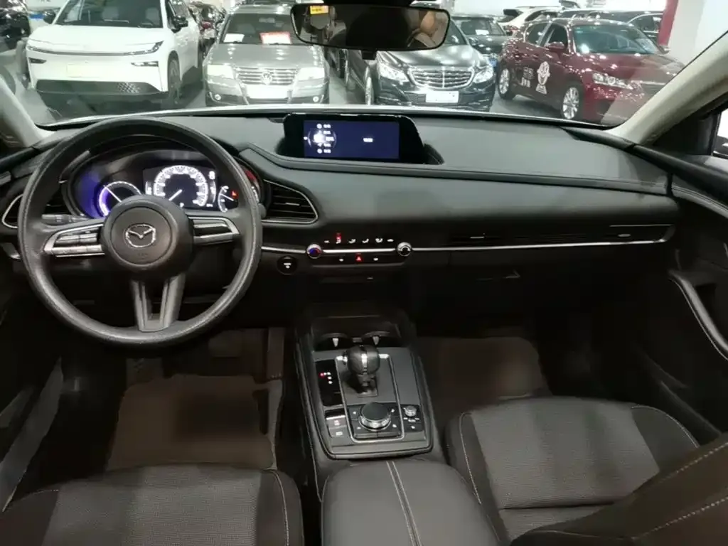 Mazda CX-30 EV — фото 10