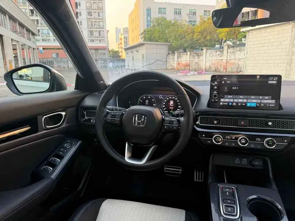Honda Civic — фото 9