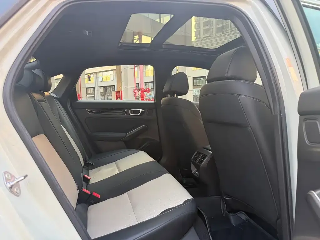 Honda Civic — фото 2