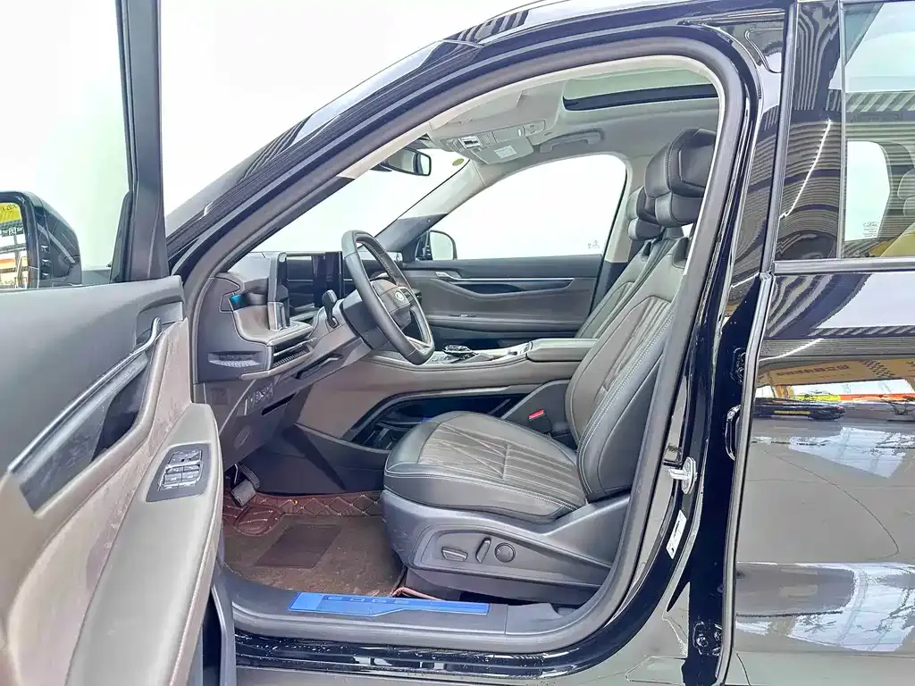 Ford Edge — фото 5