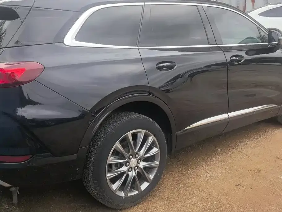 Buick Enclave — фото 8