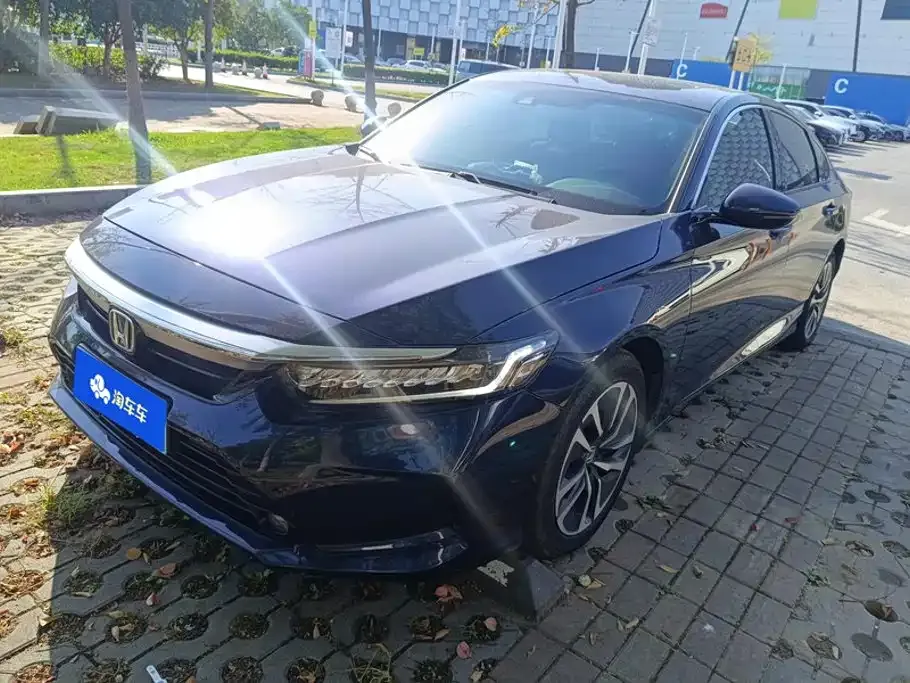 Honda Inspire — фото 1
