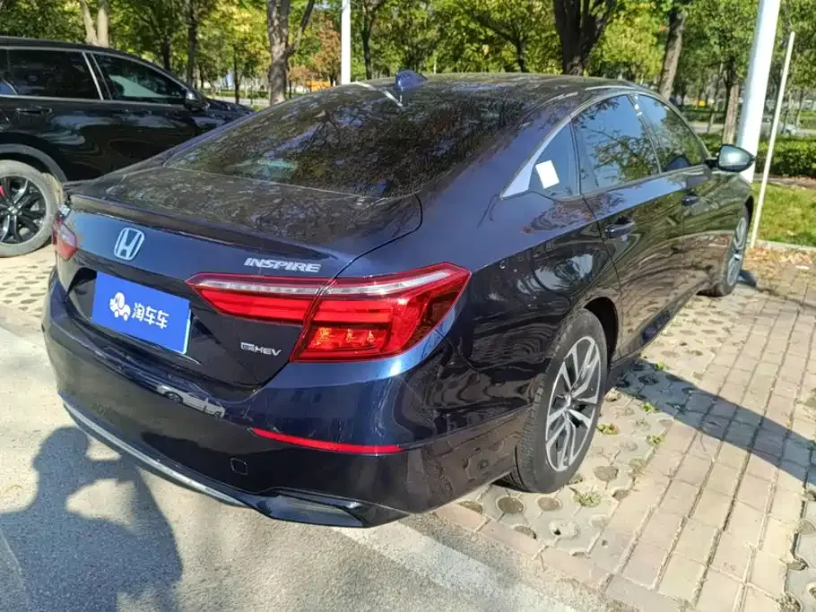 Honda Inspire — фото 3