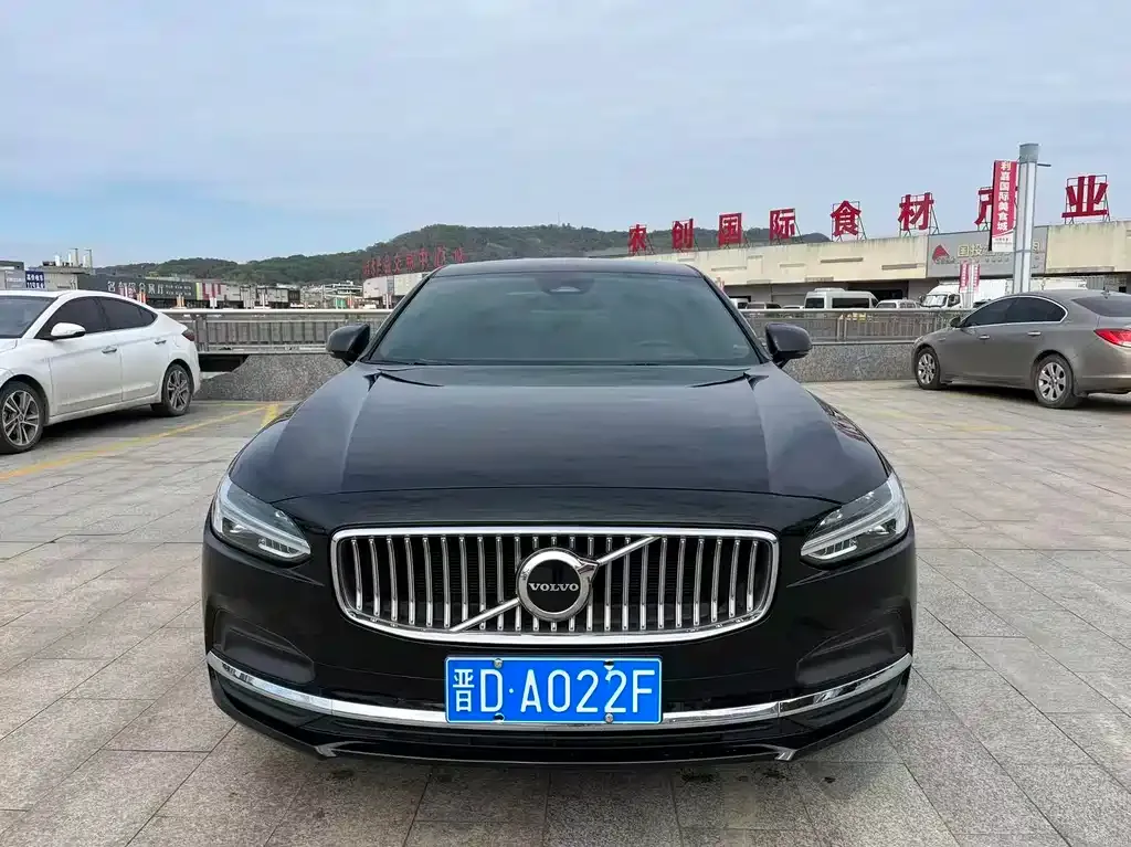 Volvo S90 — фото 3