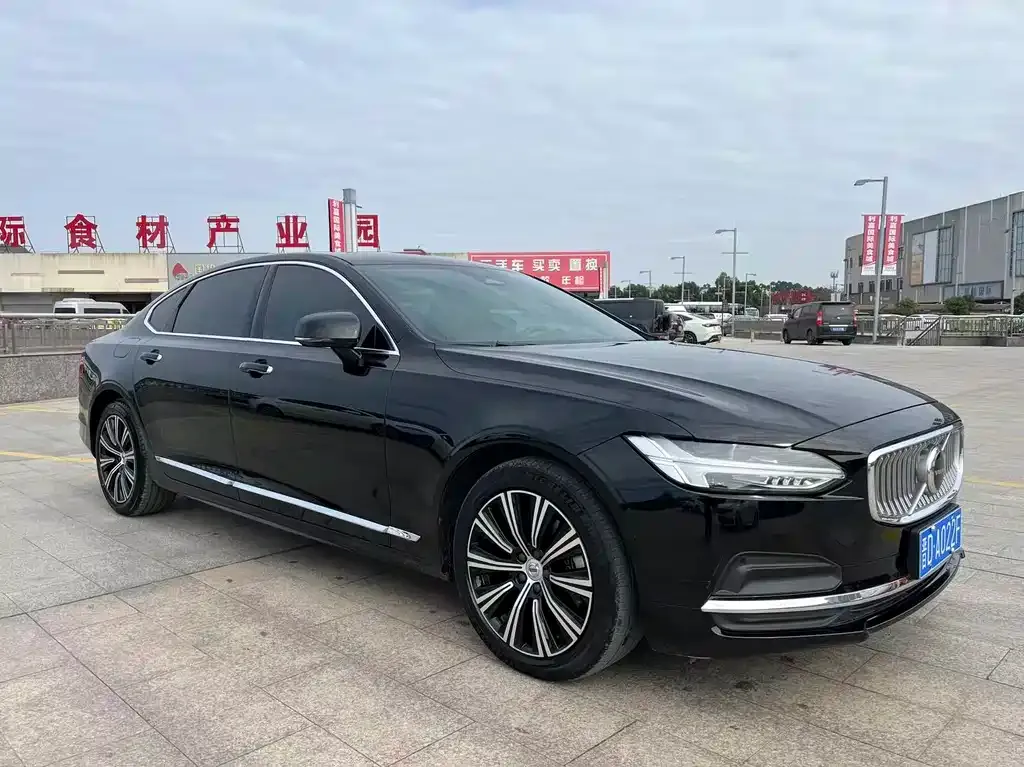 Volvo S90 — фото 6