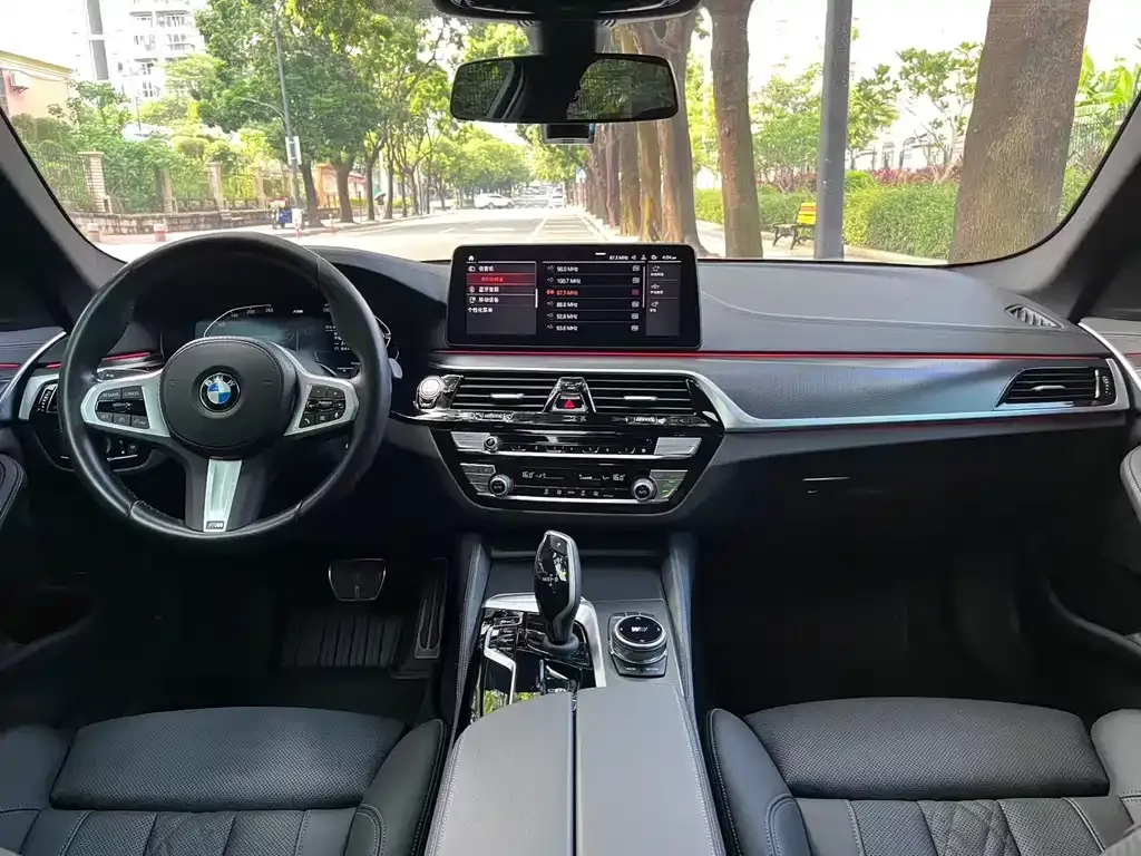 BMW 5 Series (Import) — фото 3