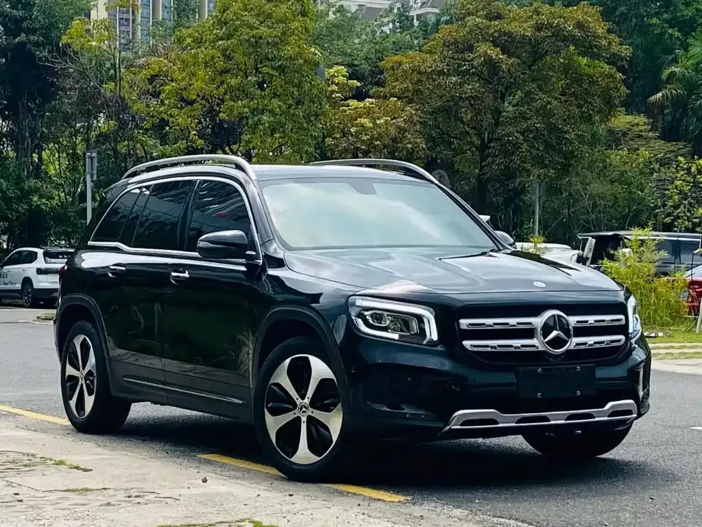 Mercedes-Benz GLB — фото 7