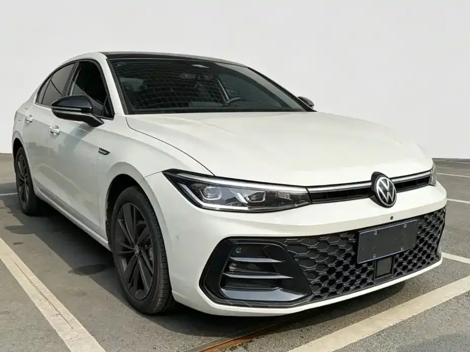 Volkswagen Passat — фото 4