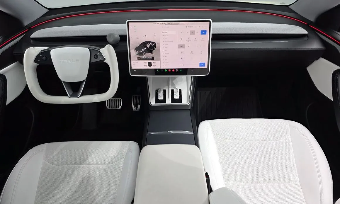 Tesla Model Y — фото 7