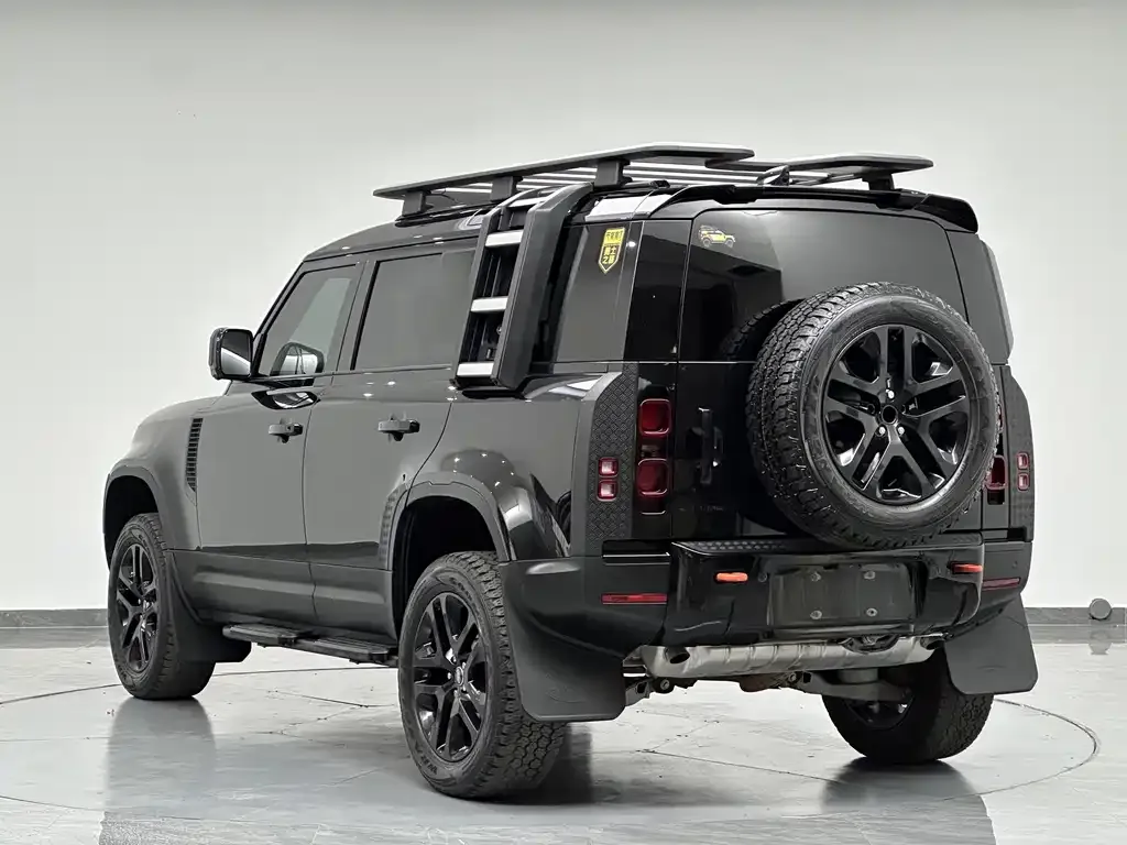 Land Rover Defender — фото 8