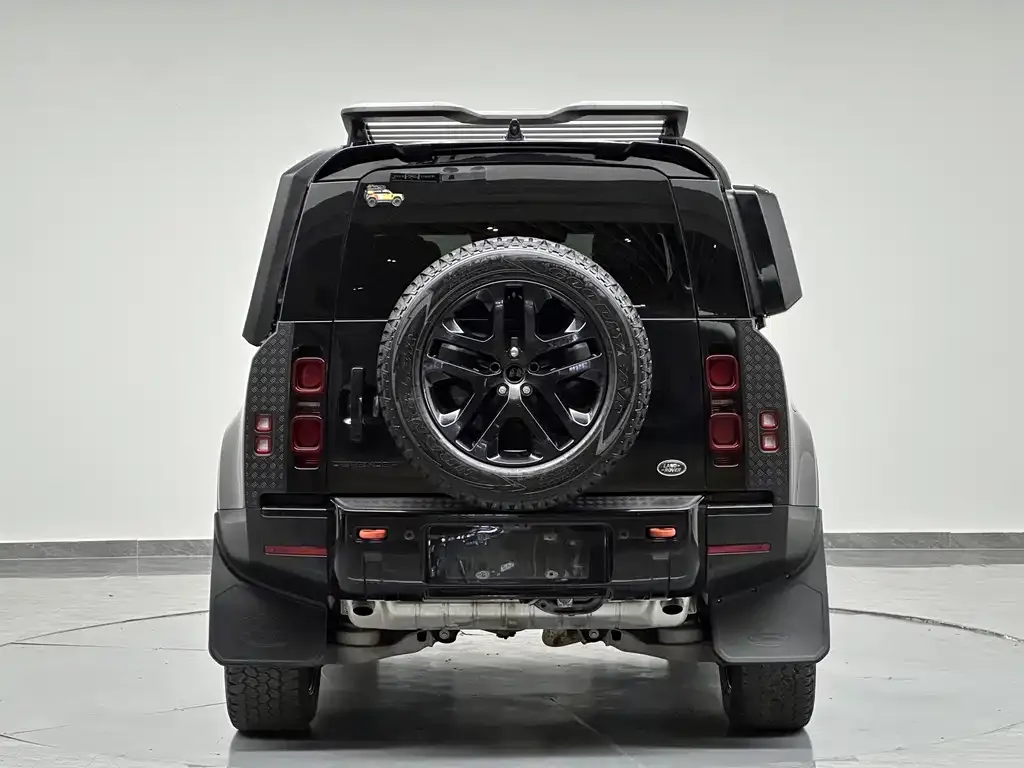 Land Rover Defender — фото 2