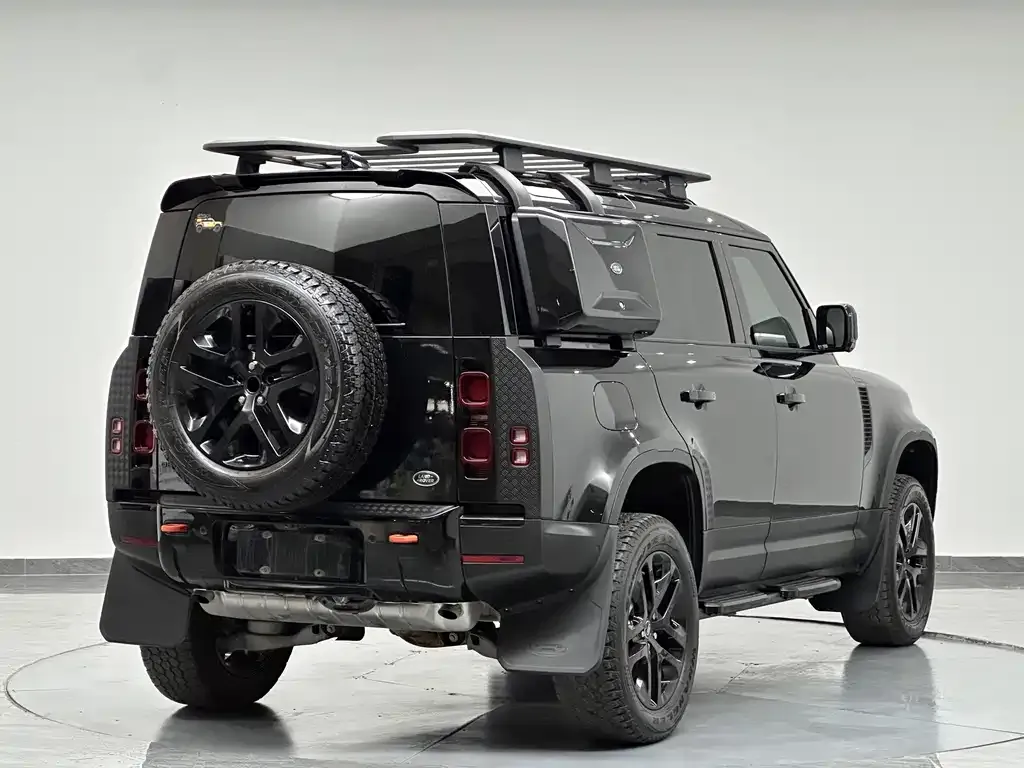 Land Rover Defender — фото 4