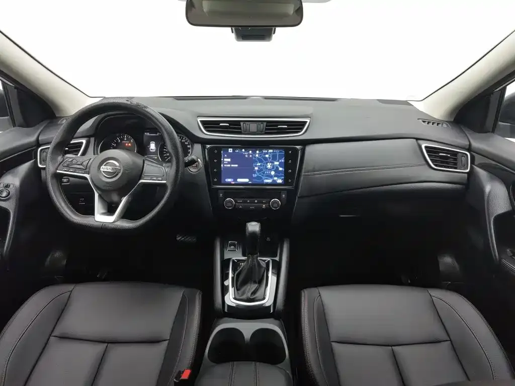Nissan Qashqai — фото 2