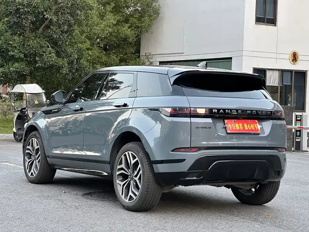 Land Rover Evoque — фото 4