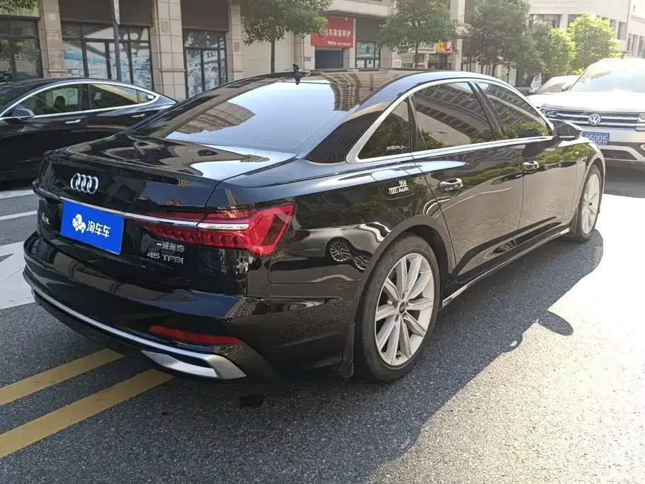 Audi A6L — фото 4