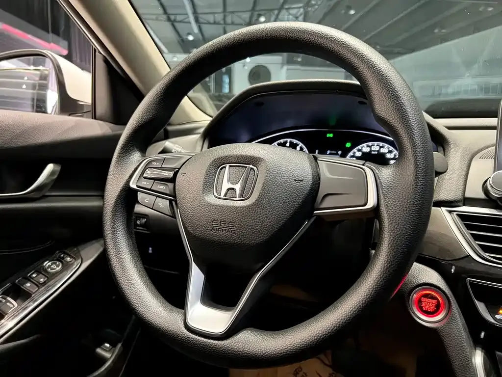 Honda Inspire — фото 6