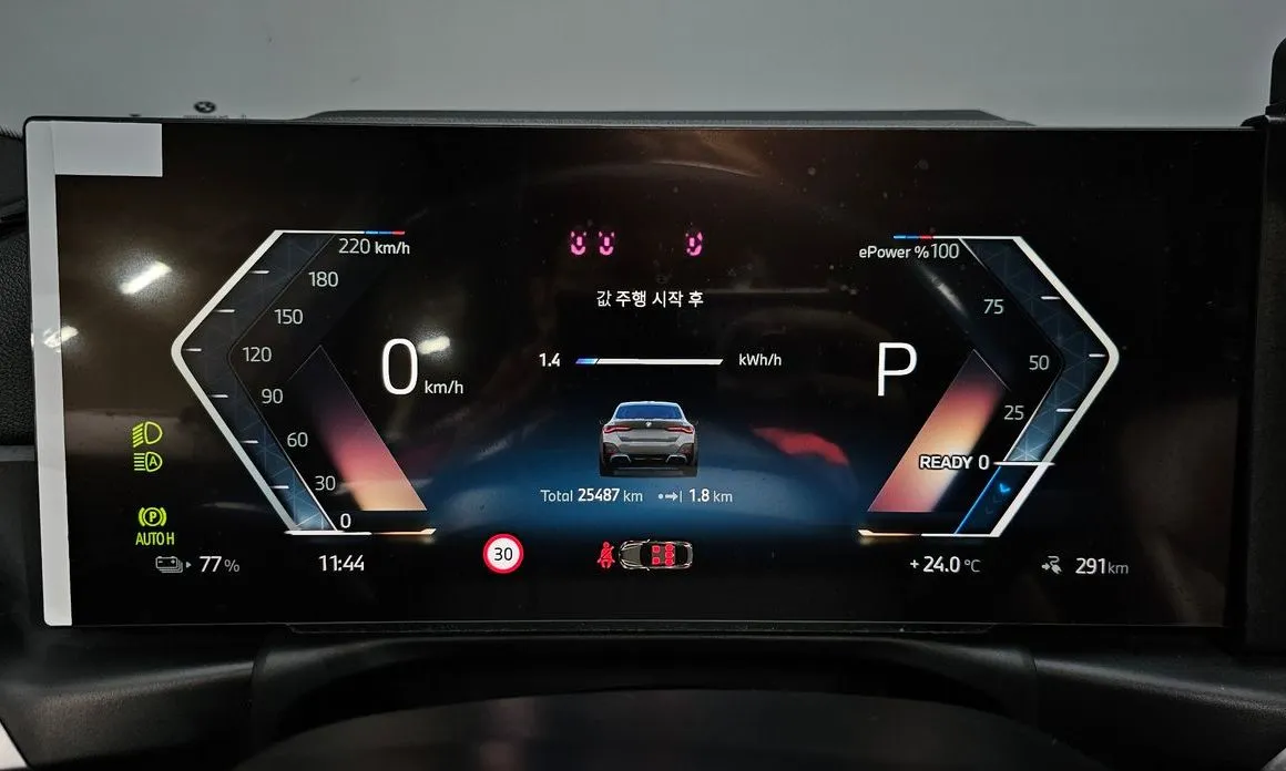 BMW i4 — фото 3