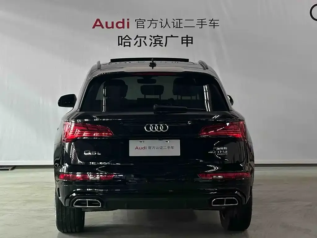 Audi Q5L — фото 5