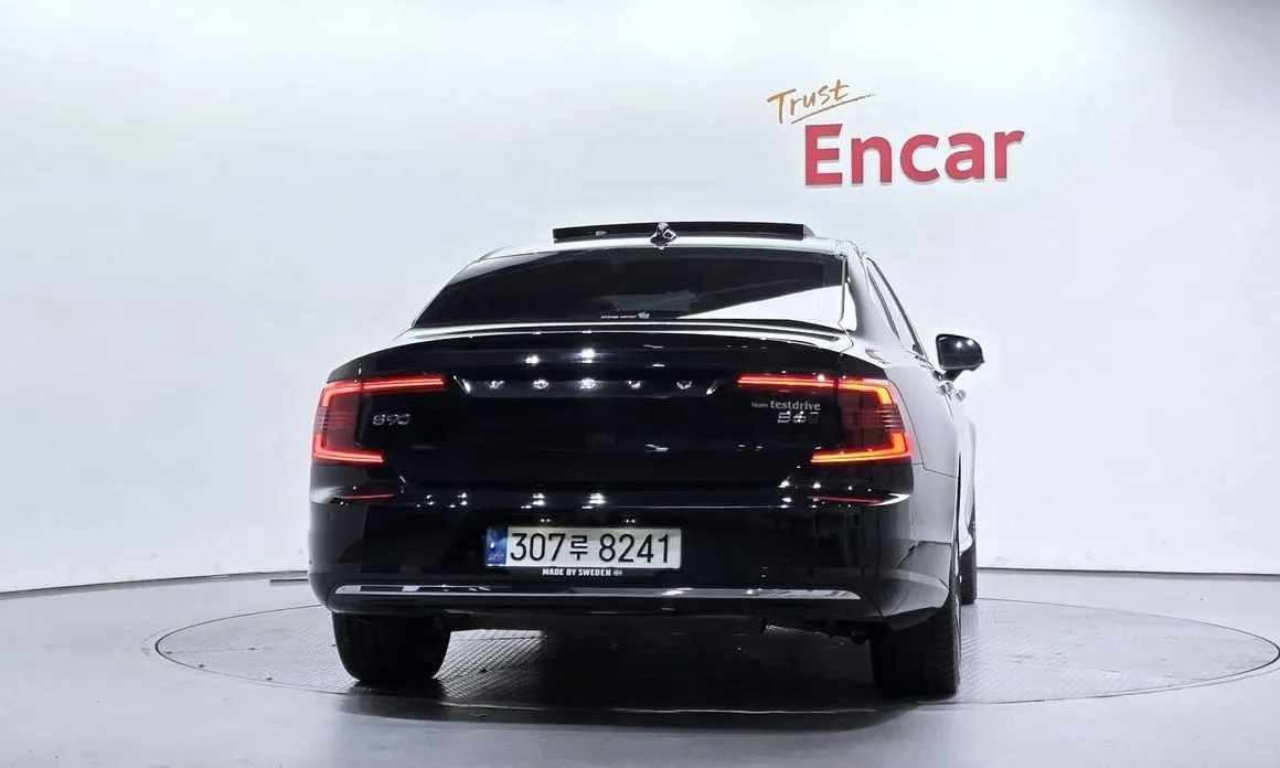 Volvo S90 — фото 3