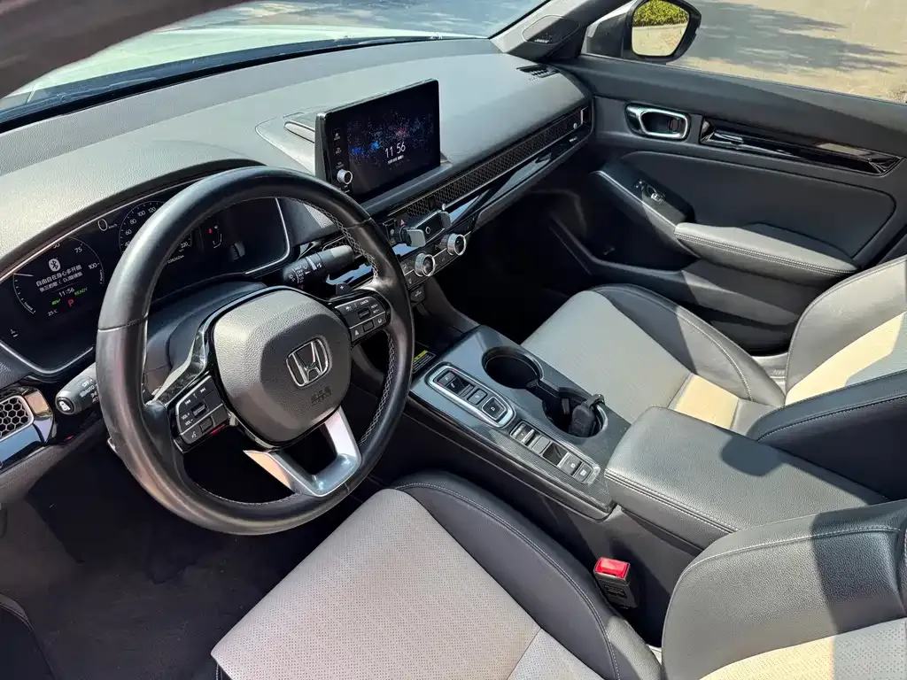 Honda Civic — фото 2