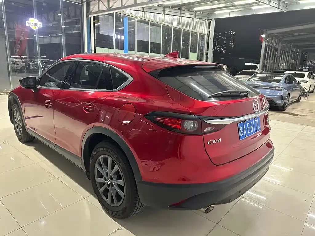Mazda CX-4 — фото 4
