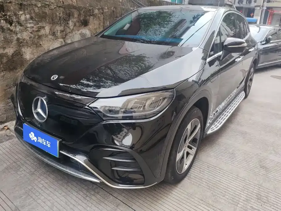 Mercedes-Benz EQE SUV — фото 1