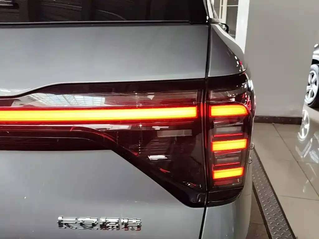 Ford Edge — фото 2