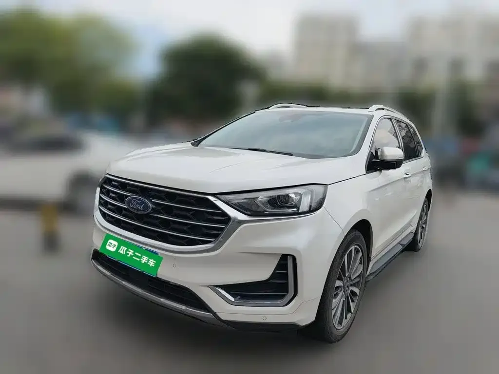 Ford Edge — фото 1