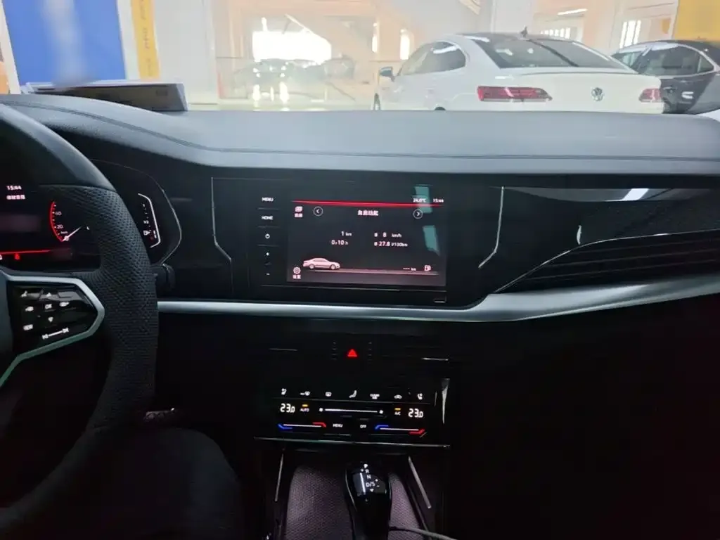 Volkswagen Passat — фото 10