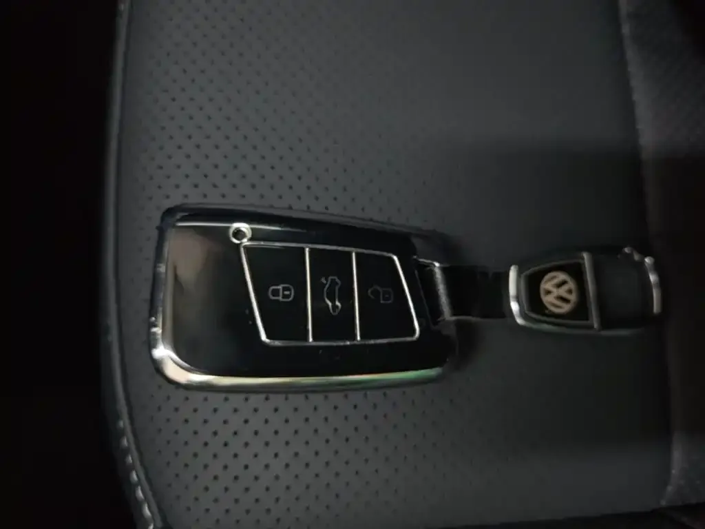 Volkswagen Passat — фото 2