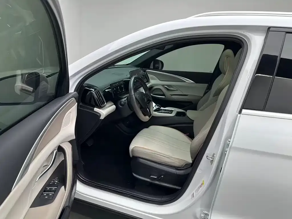 BYD Pro New Energy — фото 7
