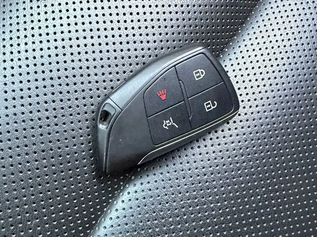 Buick Envision Plus — фото 10