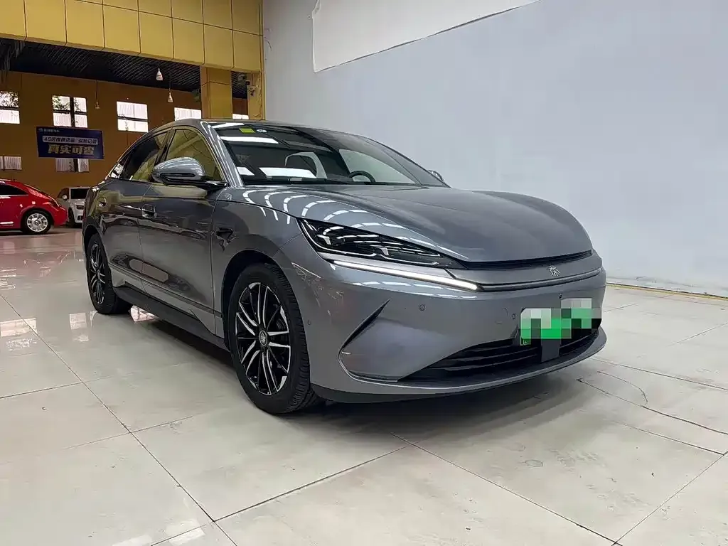 BYD Qin L — фото 3