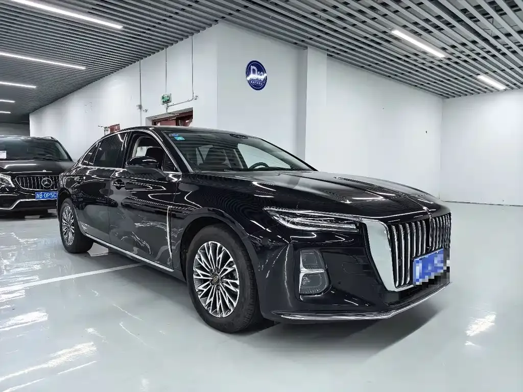 Hongqi H5 — фото 2